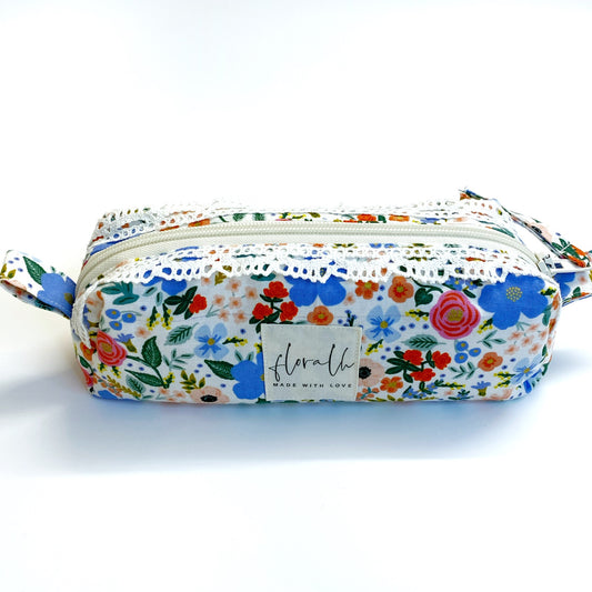 Etui Fiorella “Goldie”mit Spitze