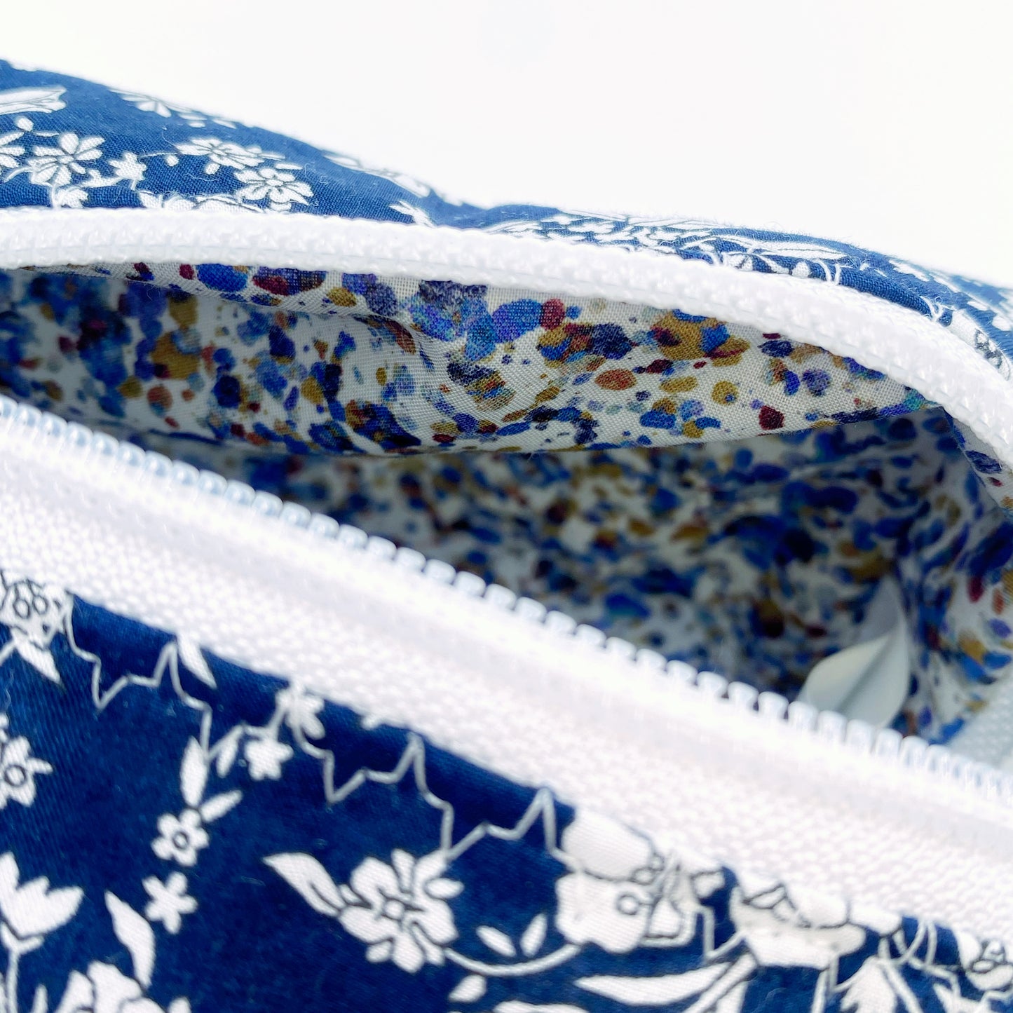 Necessaire Flora "Summer Blooms" (Liberty) MIKRO