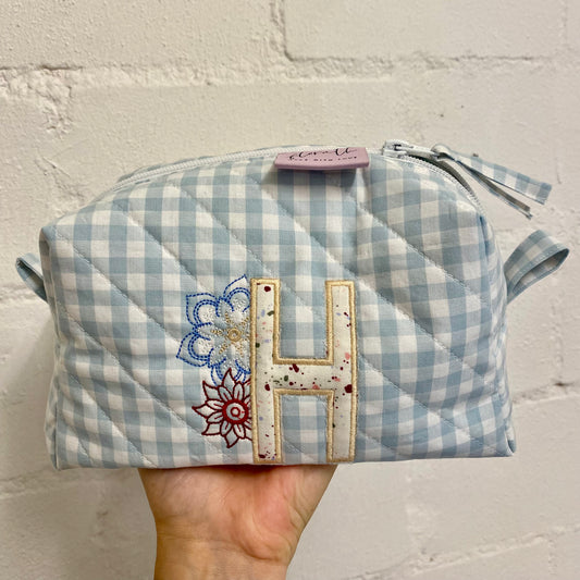 Personalisiertes Necessaire Flora aus GOTS-zertifizierter Bio-Baumwolle