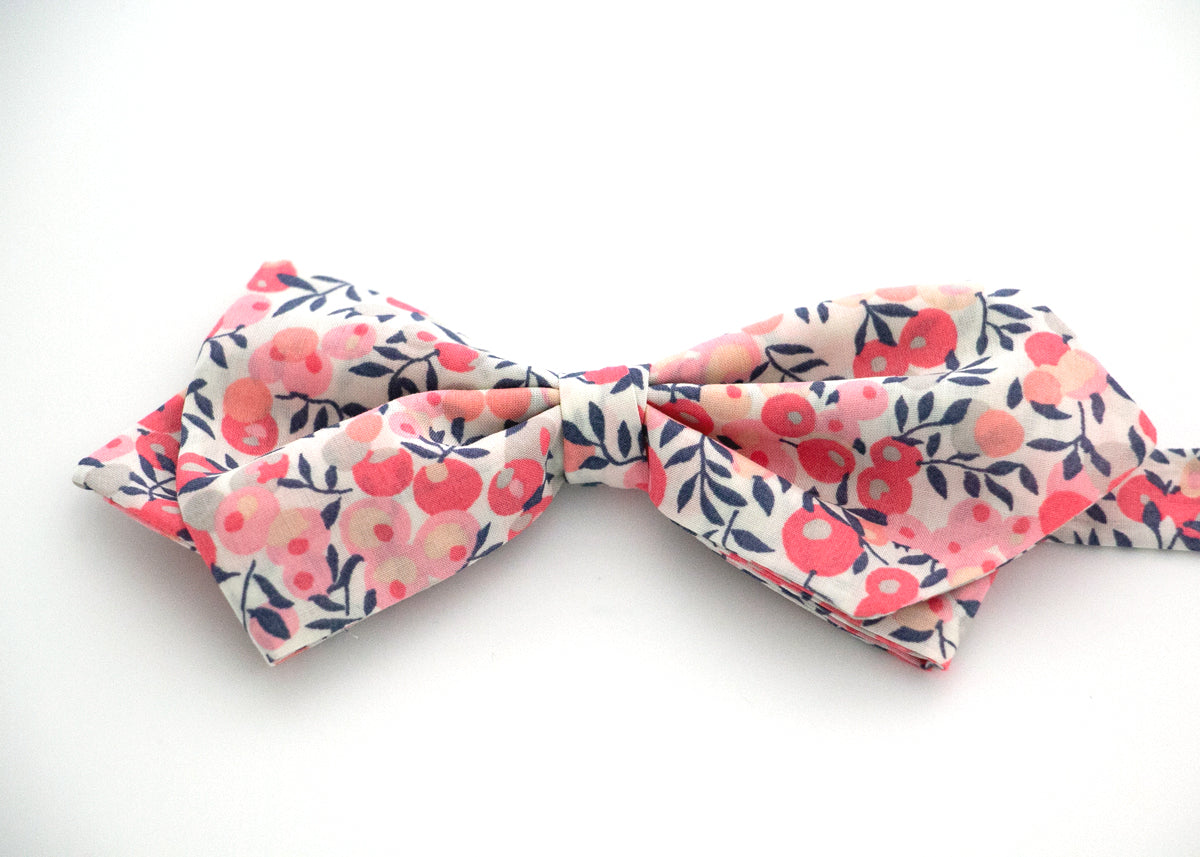 Herrenfliege Fiore "Wiltshire pink", gebunden
