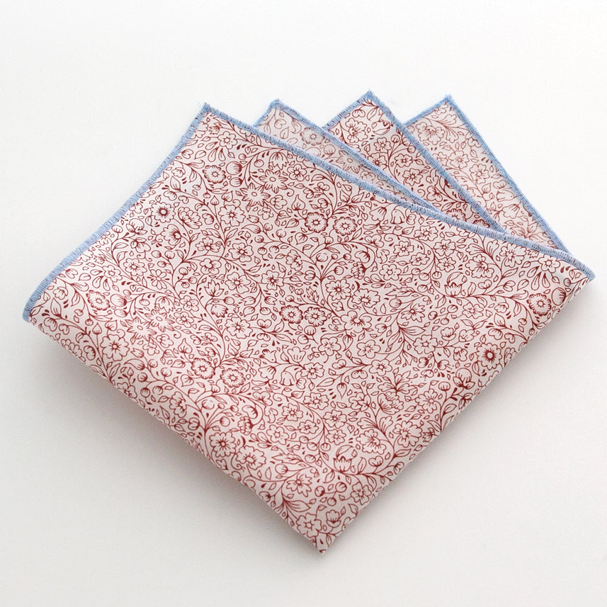 Einstecktuch 28x28cm feines Blumenmuster Bordeaux auf weissem Hintergrund und blauer Rand